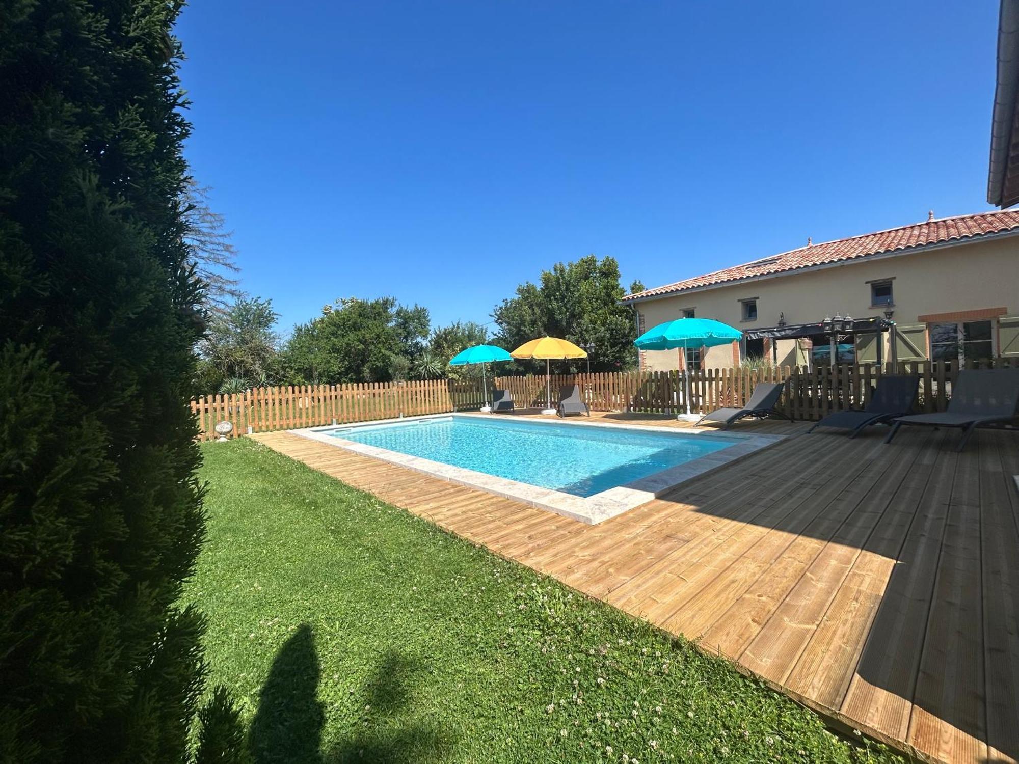 Maison D'Hotes "La Clef Des Champs" Piscine Ortance Sajas Buitenkant foto